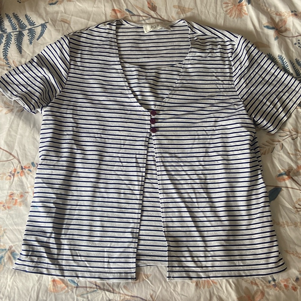 AGB California striped y shirt size large
